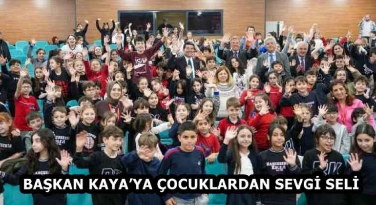 baskan_kayaya_cocuklardan_sevgi_seli_h58356_d8f83