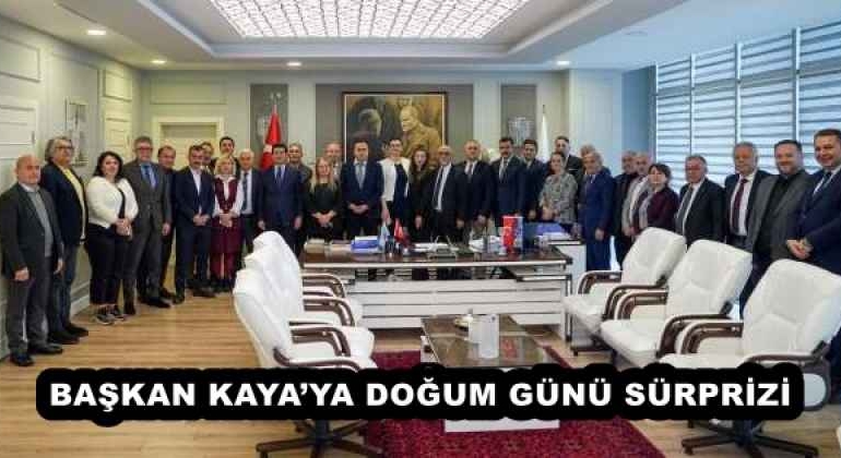 baskan_kayaya_dogum_gunu_surprizi_h58025_572f1
