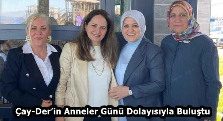 cay_derin_anneler_gunu_dolayisiyla_bulustu_h58417_e60ac