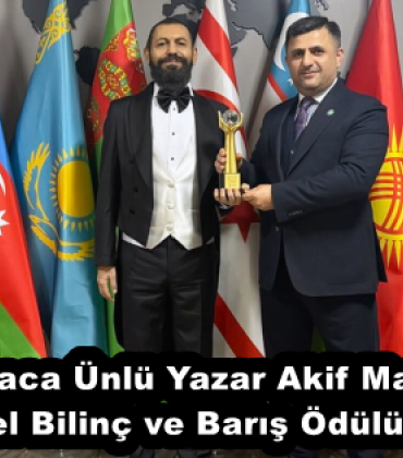 dunyaca_unlu_yazar_akif_manafa_kuresel_bilinc_ve_baris_odulu_verildi_h57912_ea3c7