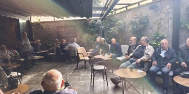 TRABZON-TARIM-CAMIASI-EMEKLILERI-KINGS-GARDEN-CAFEDE-BULUSTU…-featured